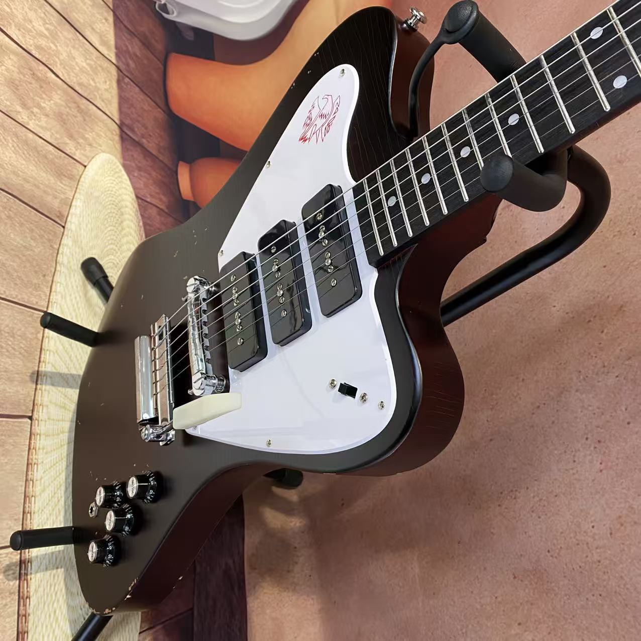 New Irregularly Shaped Electri - Musical Instrument Guitar บทวิจารณ์และราคา