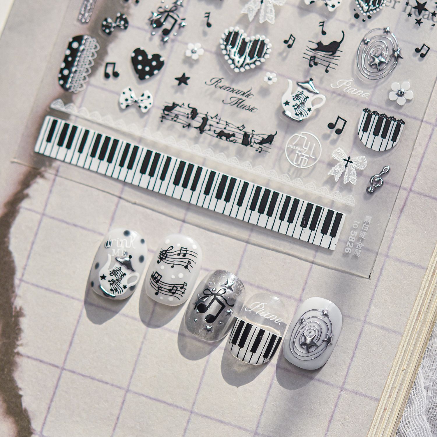 Black White Music 5D Nail Stic - Musical Instrument Images บทวิจารณ์และราคา