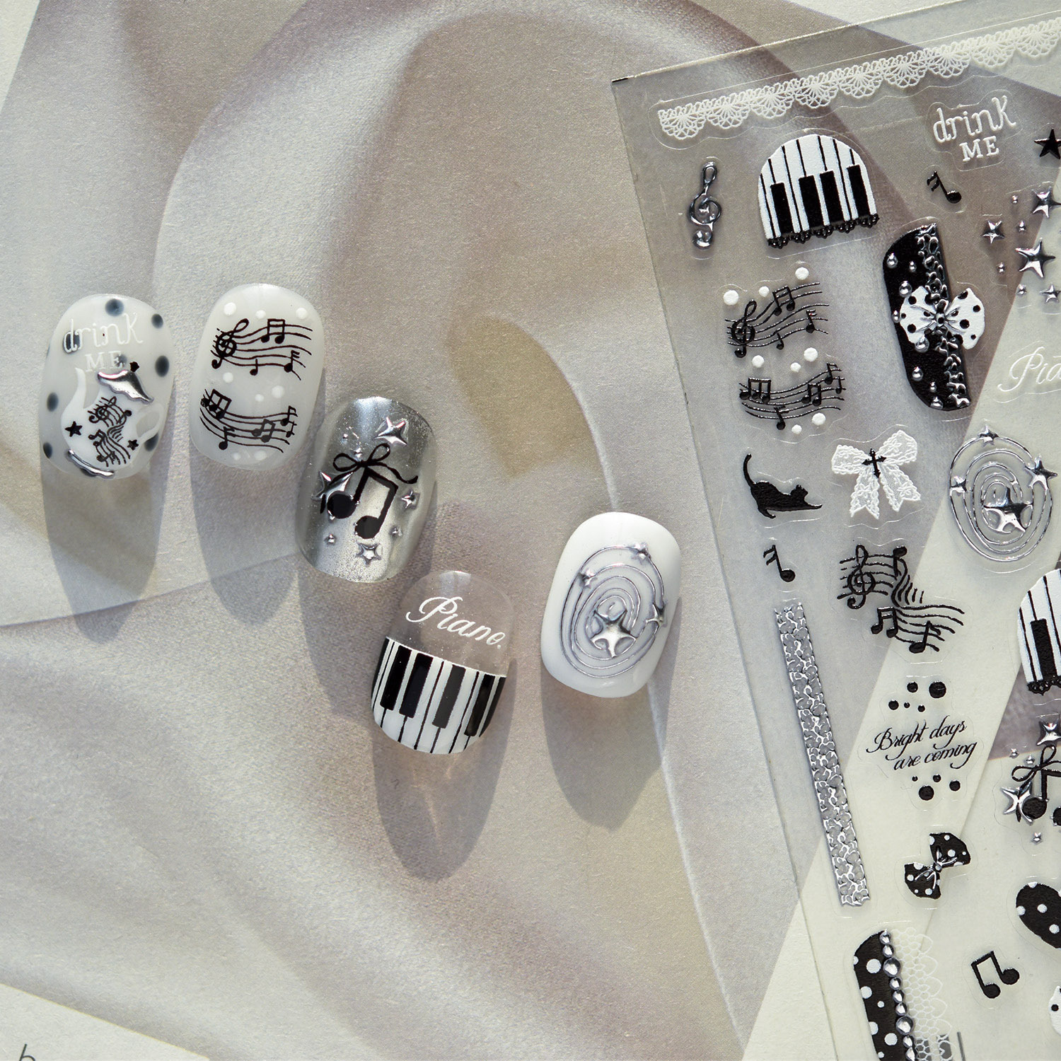 Black White Music 5D Nail Stic - Musical Instrument Images บทวิจารณ์และราคา